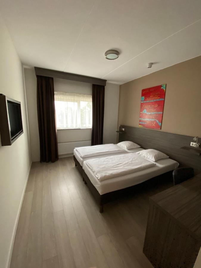 Hotel De Keizerskroon Amsterdam-Schiphol-Halfweg Esterno foto